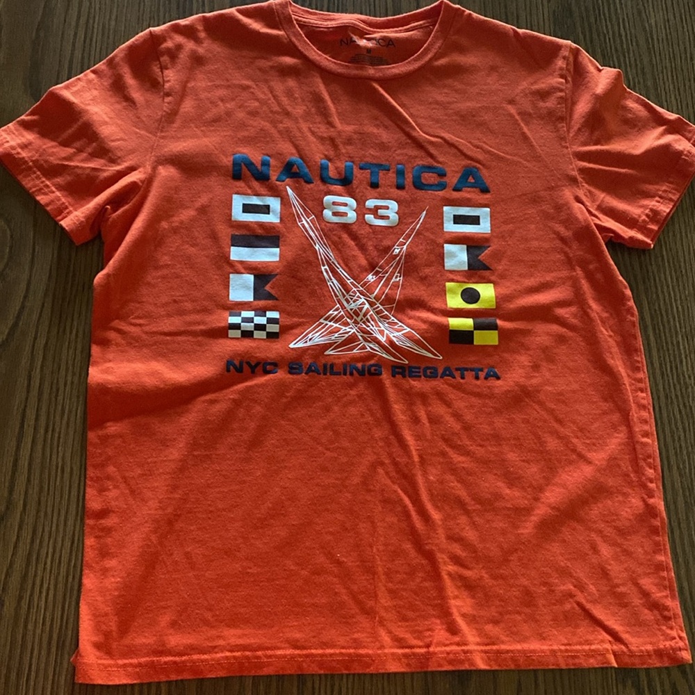 Nautica bundle of two tagless T-shirts. One grey. One orange.